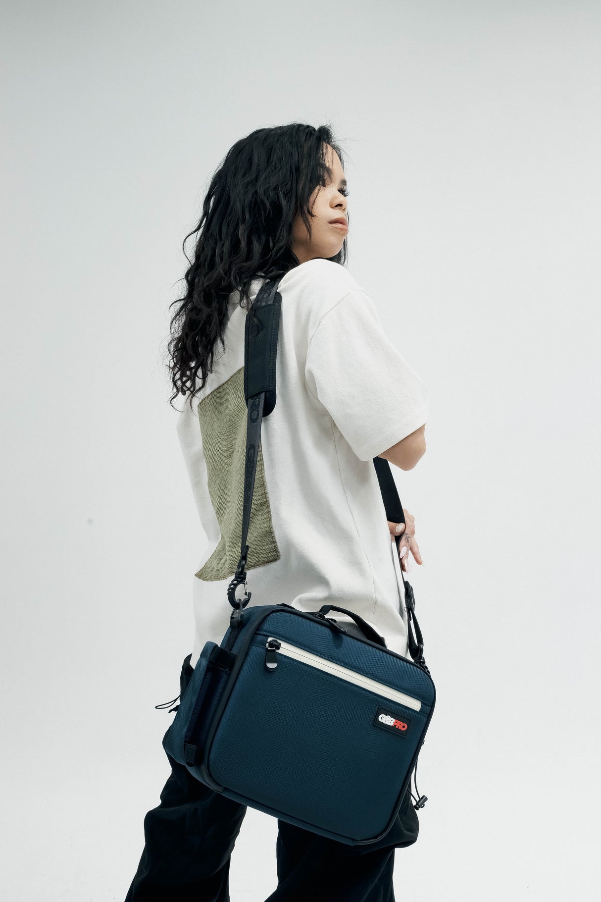 G&BPRO Mini Crossbody Mobile Station